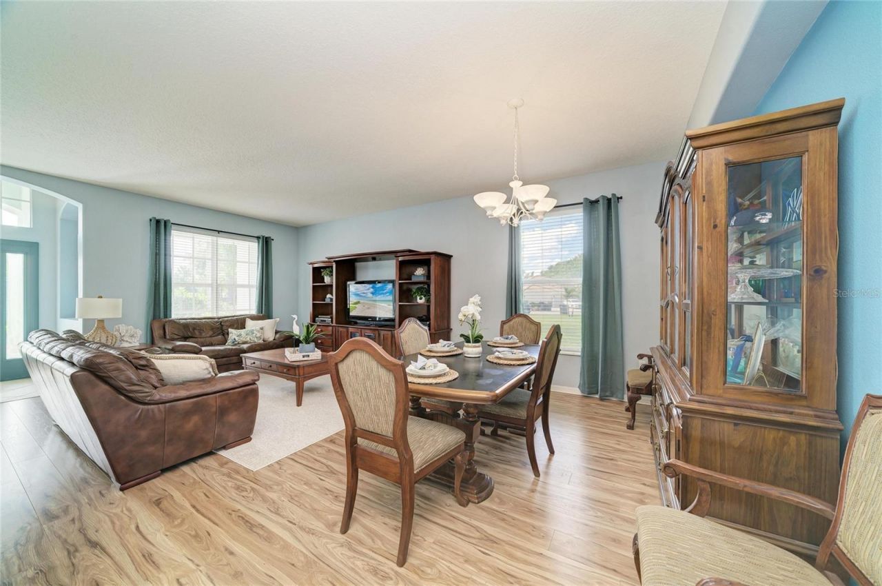 9035 Willowbrook Circle , Bradenton, FL 34212 Photo