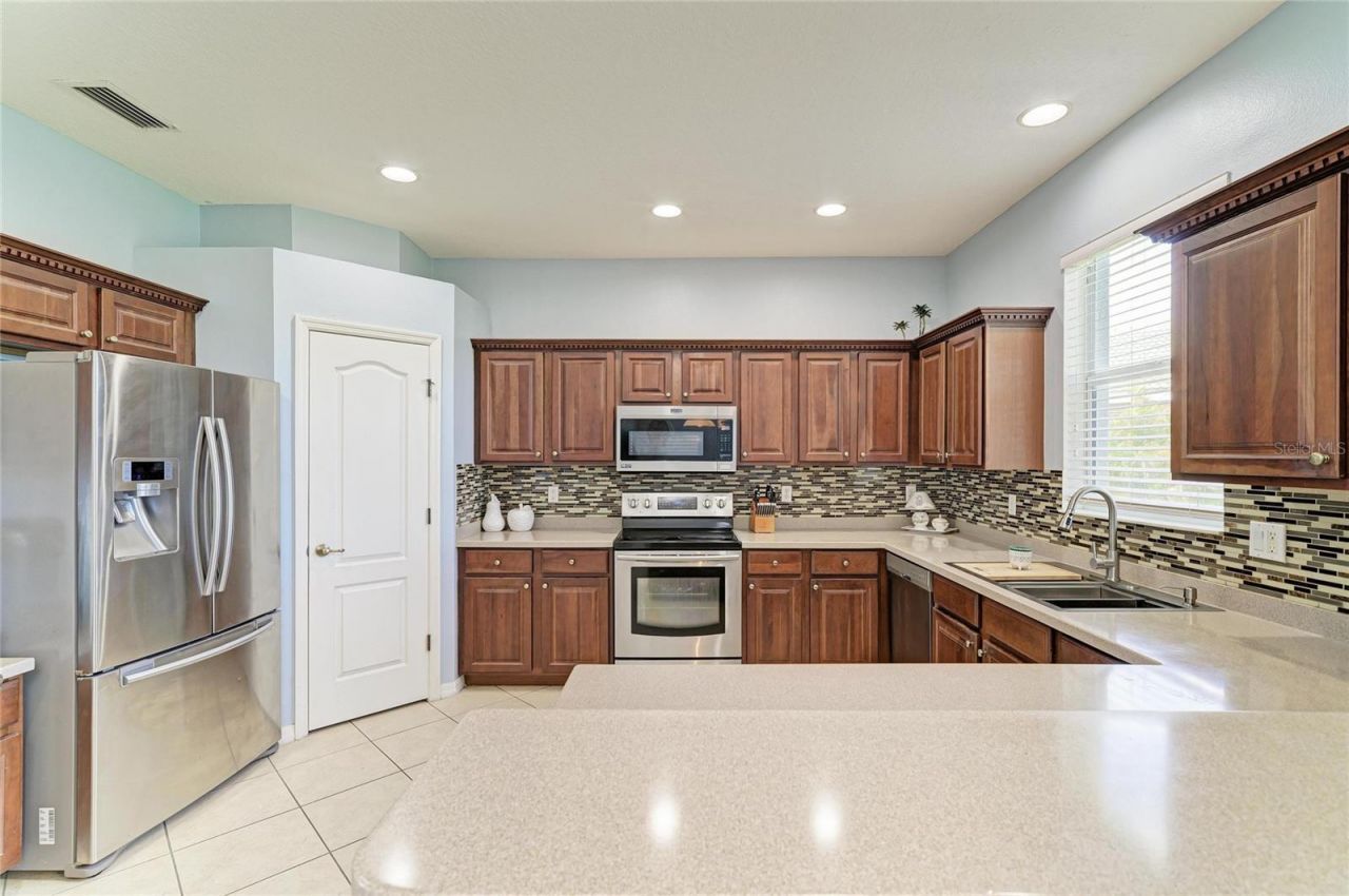 9035 Willowbrook Circle , Bradenton, FL 34212 Photo