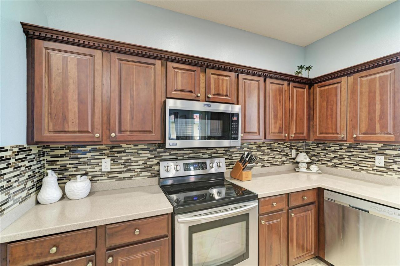 9035 Willowbrook Circle , Bradenton, FL 34212 Photo