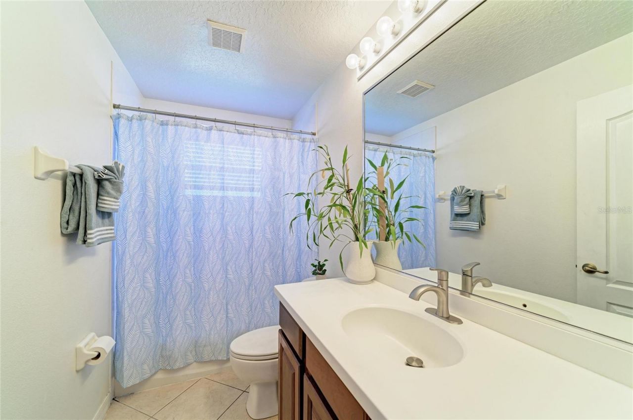9035 Willowbrook Circle , Bradenton, FL 34212 Photo