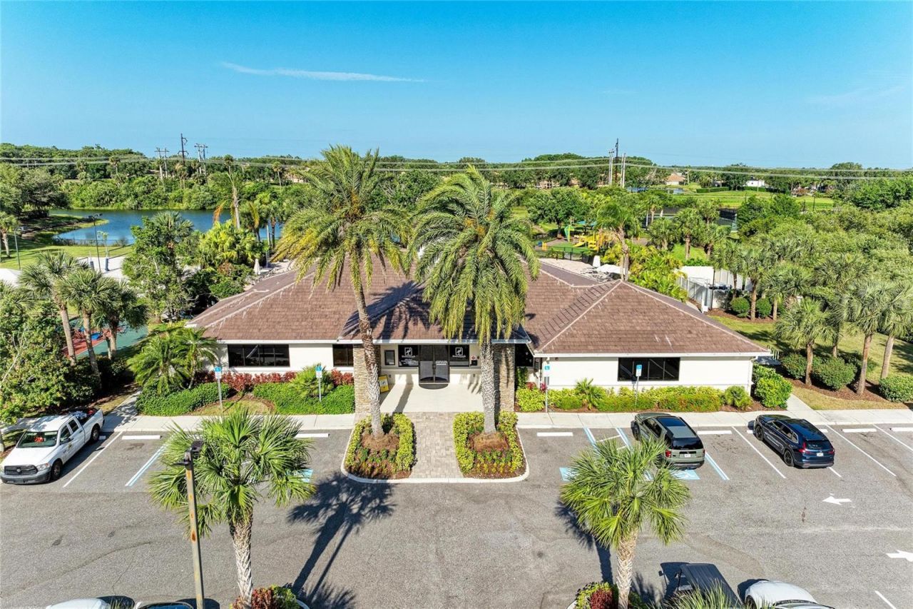 9035 Willowbrook Circle , Bradenton, FL 34212 Photo