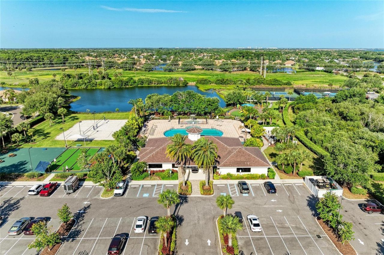 9035 Willowbrook Circle , Bradenton, FL 34212 Photo