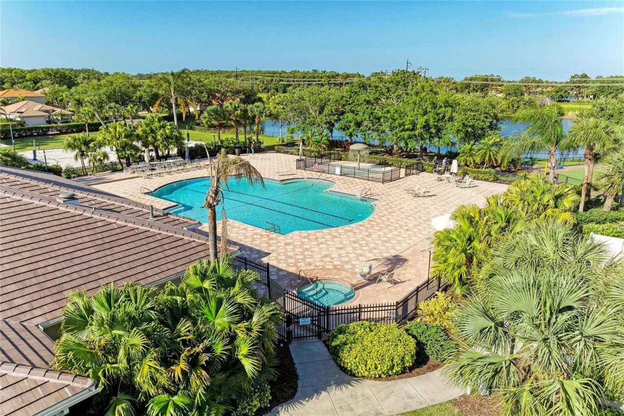 9035 Willowbrook Circle , Bradenton, FL 34212 Photo
