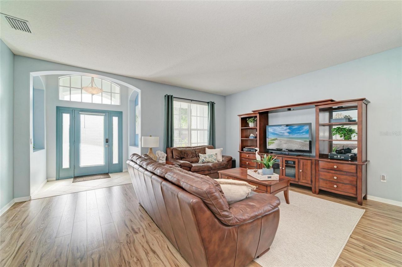 9035 Willowbrook Circle , Bradenton, FL 34212 Photo