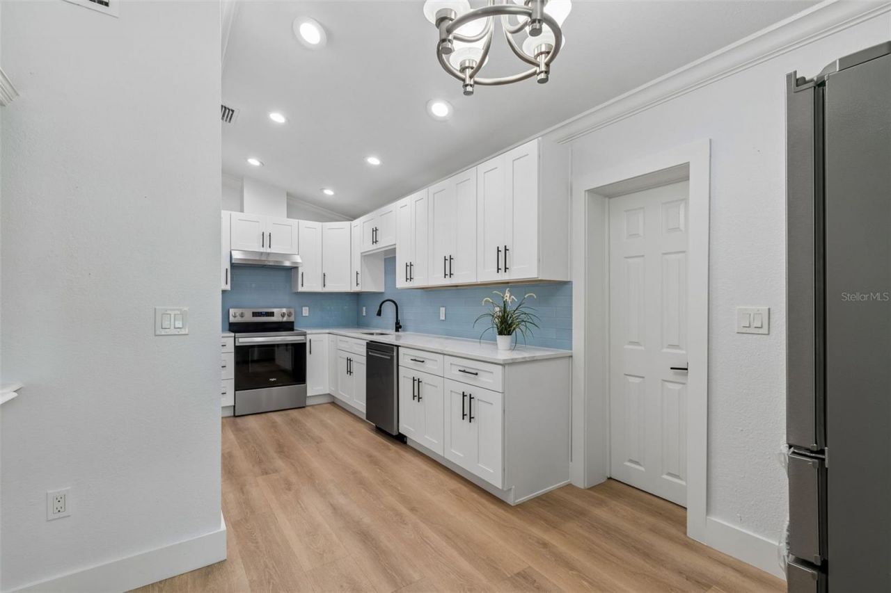 2216 12th Avenue W, Bradenton, FL 34205 Photo