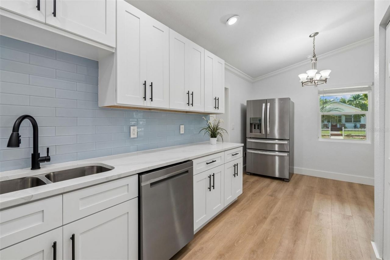 2216 12th Avenue W, Bradenton, FL 34205 Photo