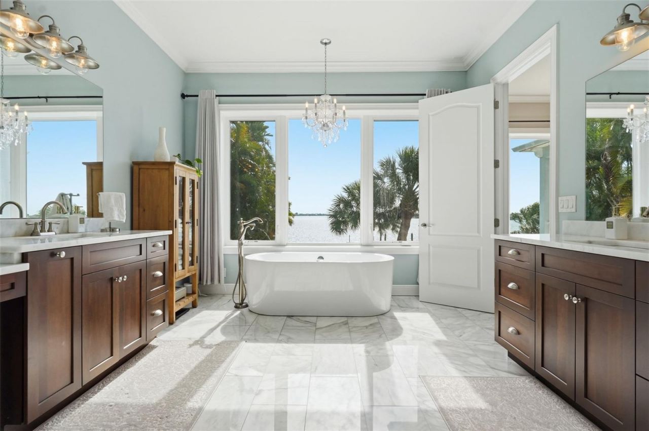 7115 Bay Street, Saint Pete Beach, FL 33706 Photo