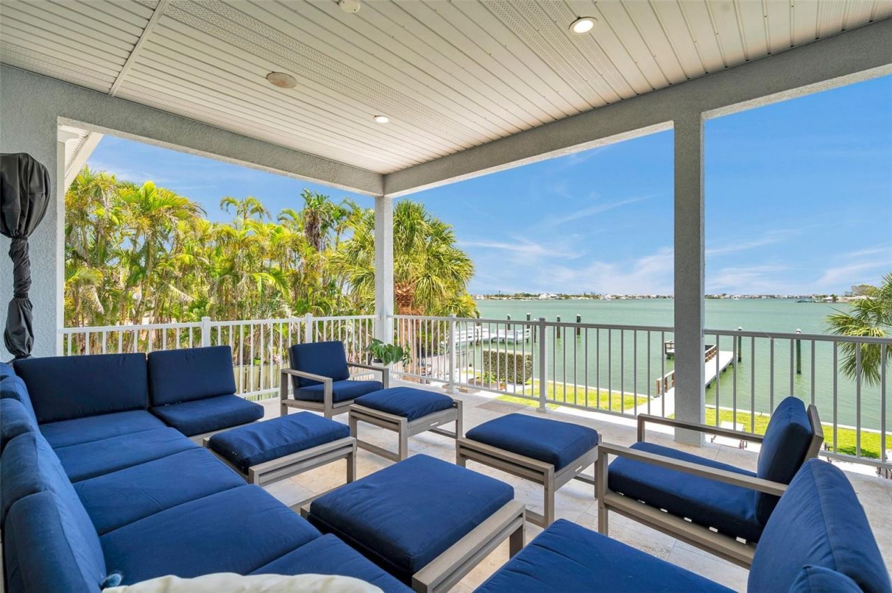 7115 Bay Street, Saint Pete Beach, FL 33706 Photo
