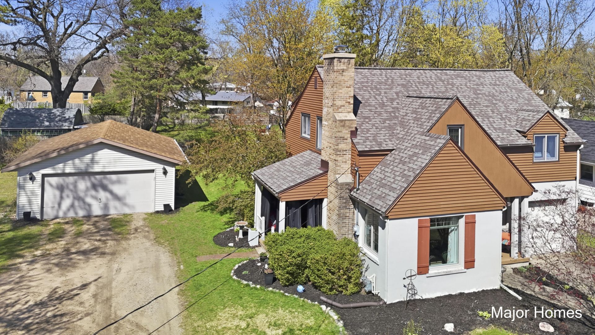 1017 Lamberton Street Ne, Grand Rapids, MI 49505 Main Photo