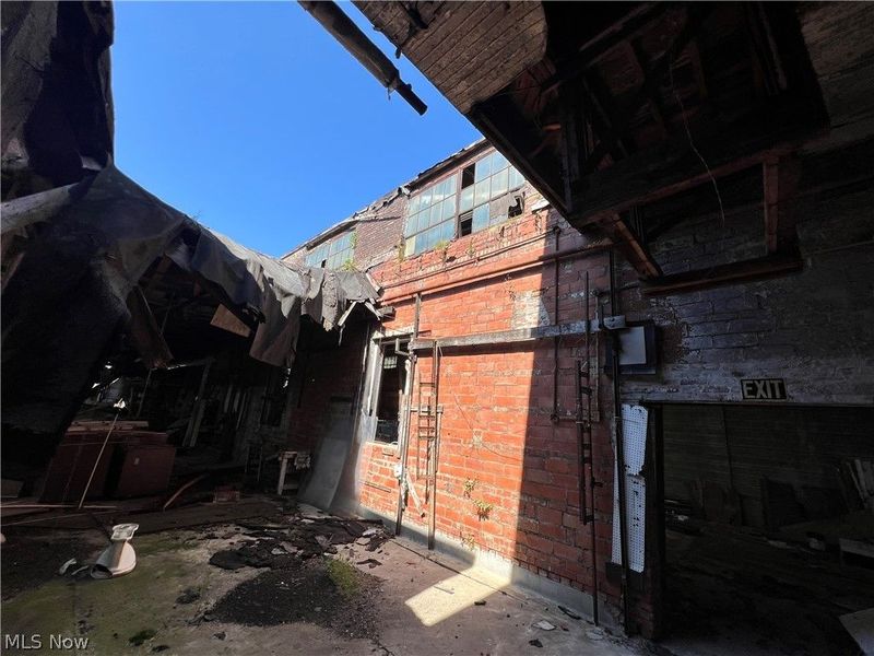 1802 E 47th Street, Cleveland, OH 44103 Photo 24