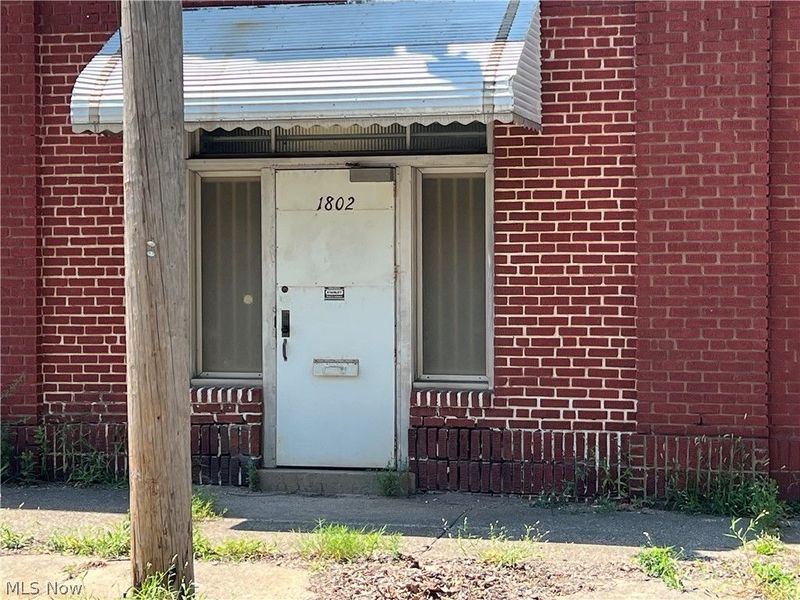 1802 E 47th Street, Cleveland, OH 44103 Photo 3