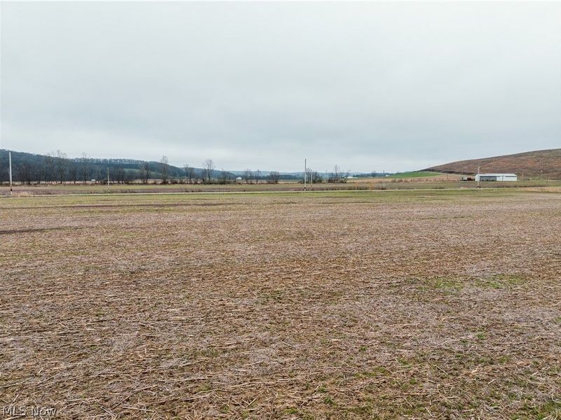 Licking Valley Road , Frazeysburg, OH 43830 Photo 5