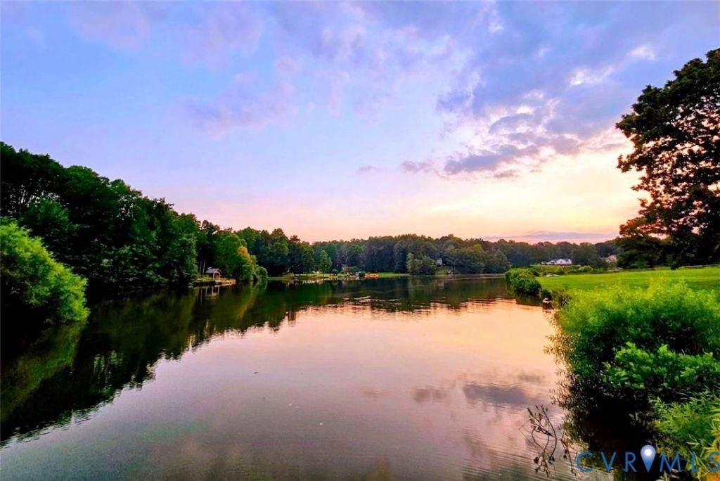 2548 Butterwood Drive Powhatan, VA 23139