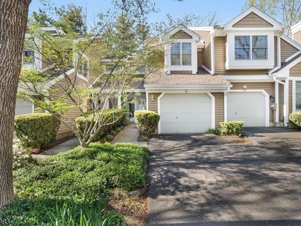 90 Stone Run Rd, Bedminster, NJ 07921