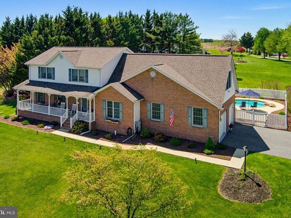 495 HATTIE DRIVE , HAMPSTEAD, MD 21074