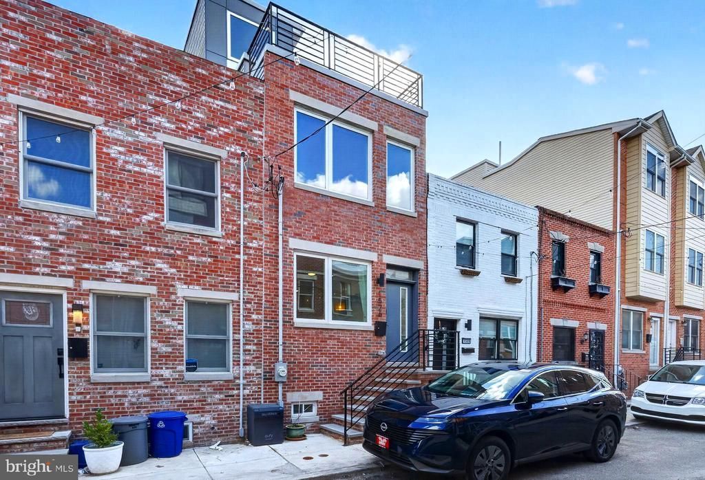 1526 Manton Street, Philadelphia, PA 19146 Main Photo