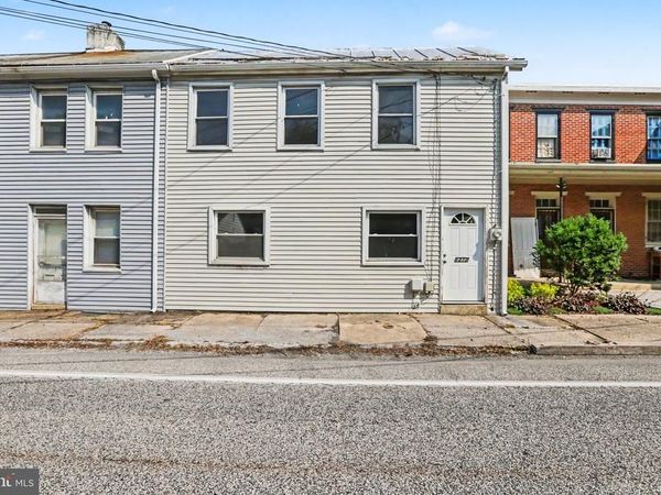 1272 BOILING SPRINGS ROAD, BOILING SPRINGS, PA 17007