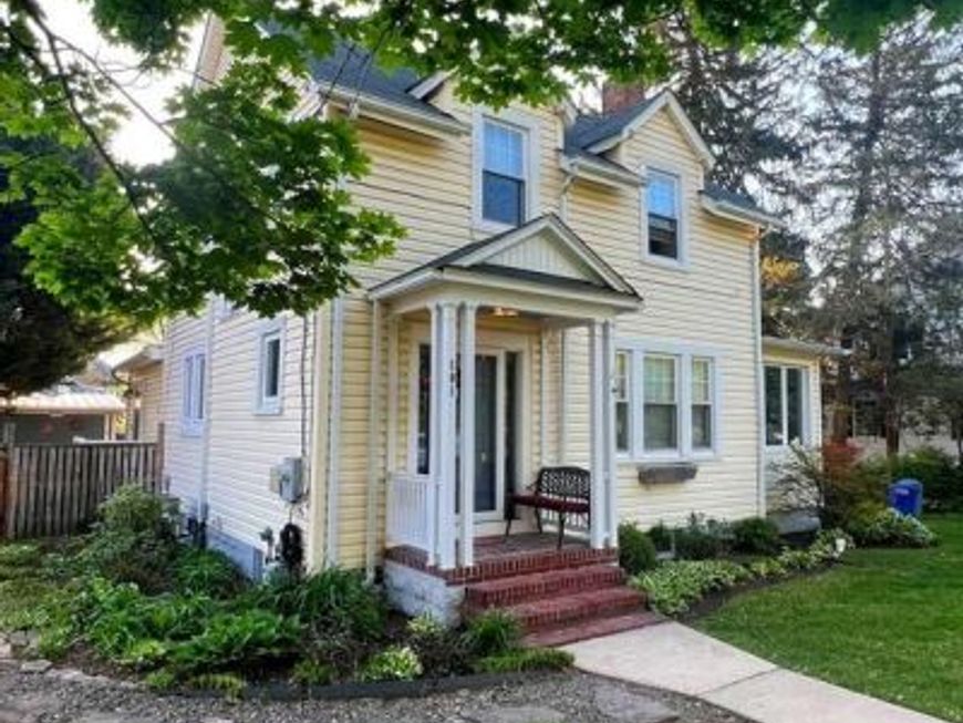 101 Locust Drive, Catonsville, MD 21228 Main Photo