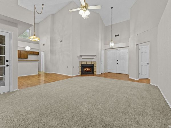 3757 HUNTERS GLN, Schertz, TX 78108