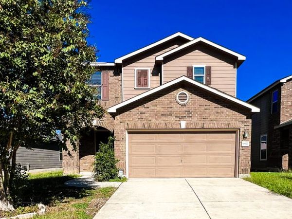 9927 Tampke Fls, San Antonio, TX 78245