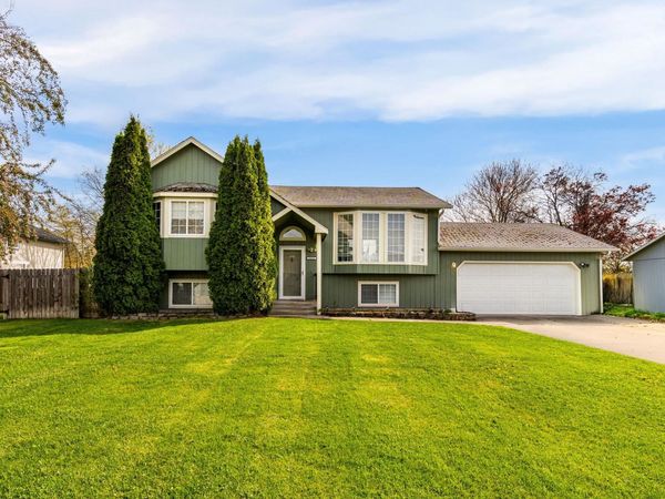 20010 E GRACE Ln, Otis Orchards, WA 99027