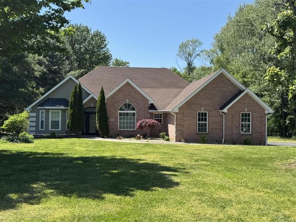 473 Birchwood Drive , Bowling Green, KY 42104