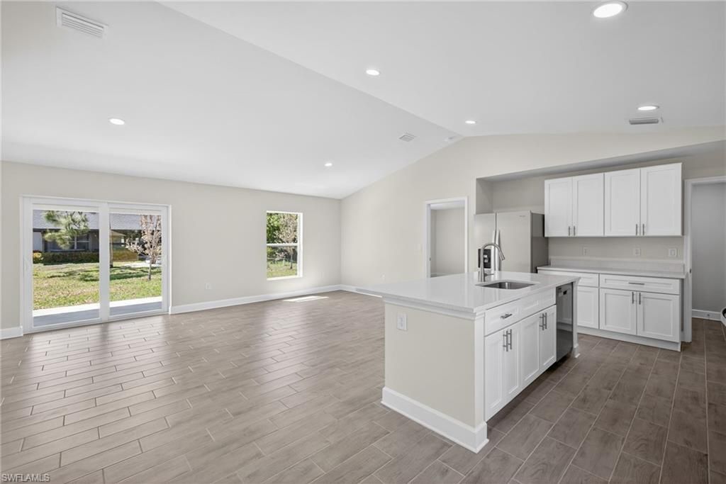 2518 NW 19th Pl, Cape Coral, FL 33993 Photo