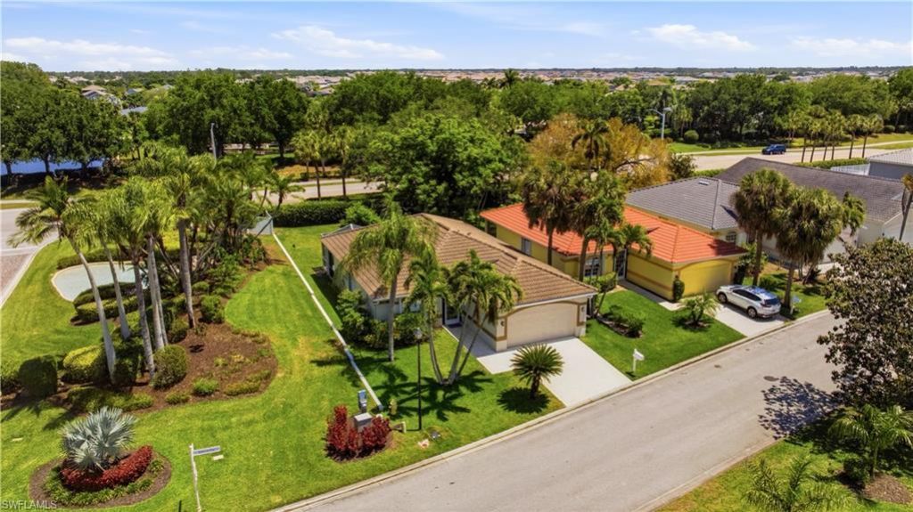 11334 Lakeland Cir, Fort Myers, FL 33913 Photo