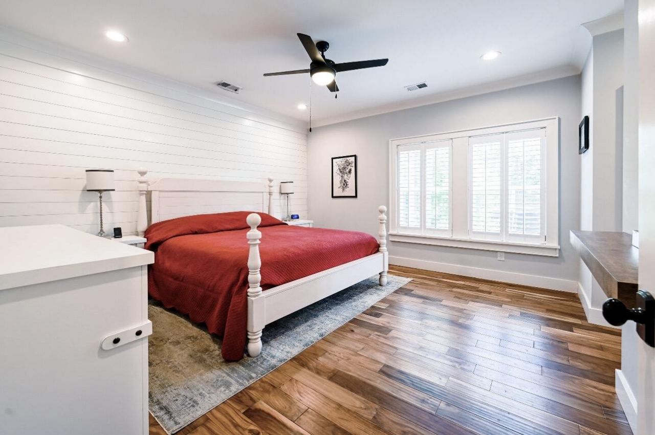 230 Winchime Court Photo 14