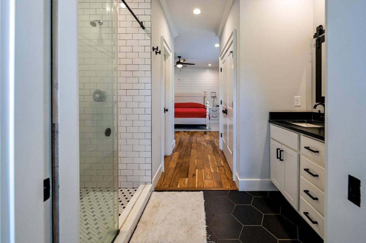 230 Winchime Court Photo 17