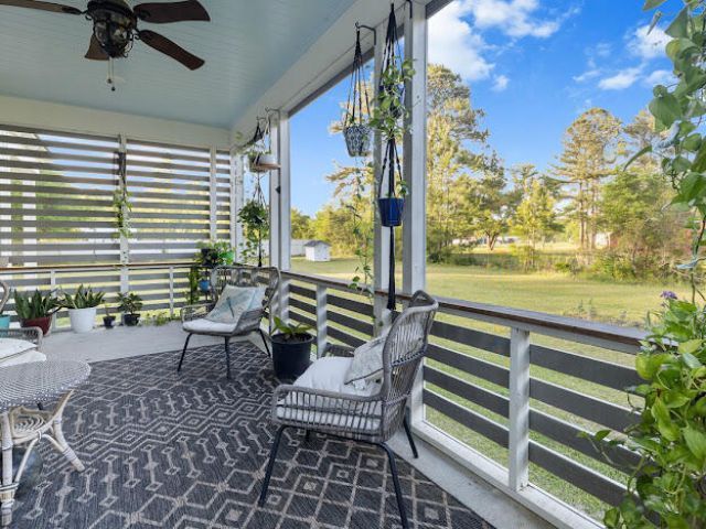 230 Winchime Court Photo 23