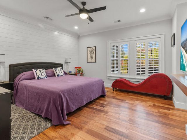 230 Winchime Court Photo 6