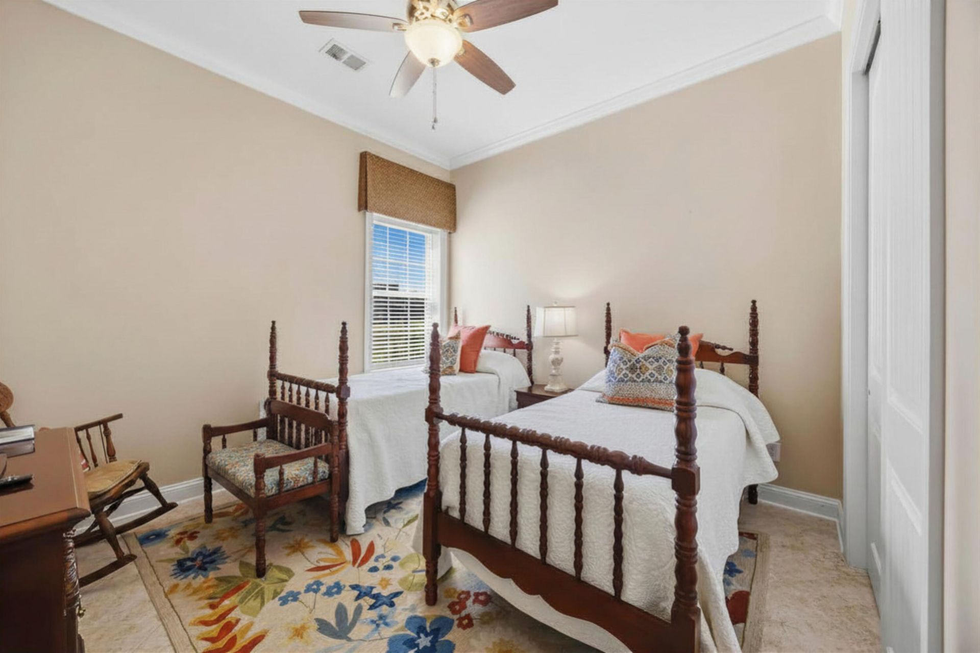 161 St Andrews Crescent Photo 29