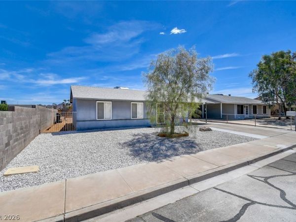 936 Greenville Street , Henderson, NV 89015