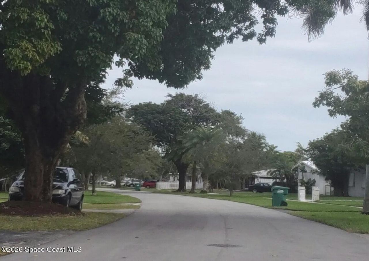 9965 SW 196th Street , Cutler Bay, FL 33190 Photo