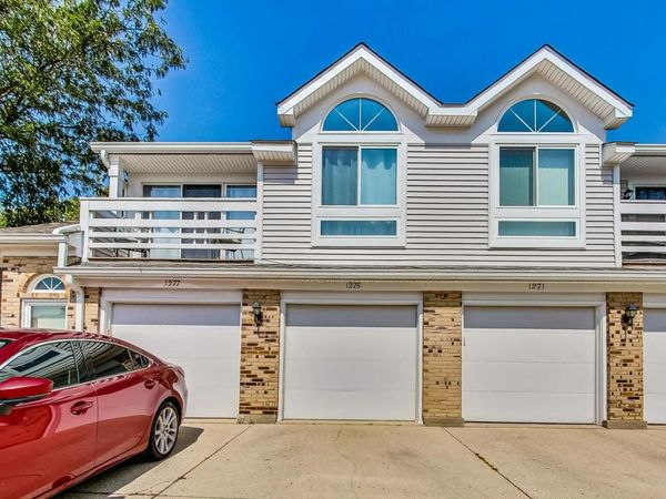 1275 Ranchview Court , Buffalo Grove, IL 60089