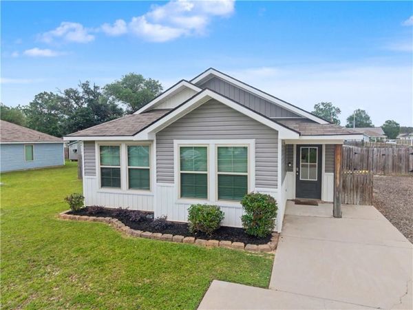 42298 JOSHUA Drive, Ponchatoula, LA 70454