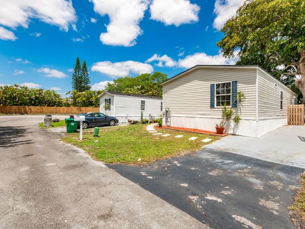 13431 SW 9th Court, Davie, FL 33325
