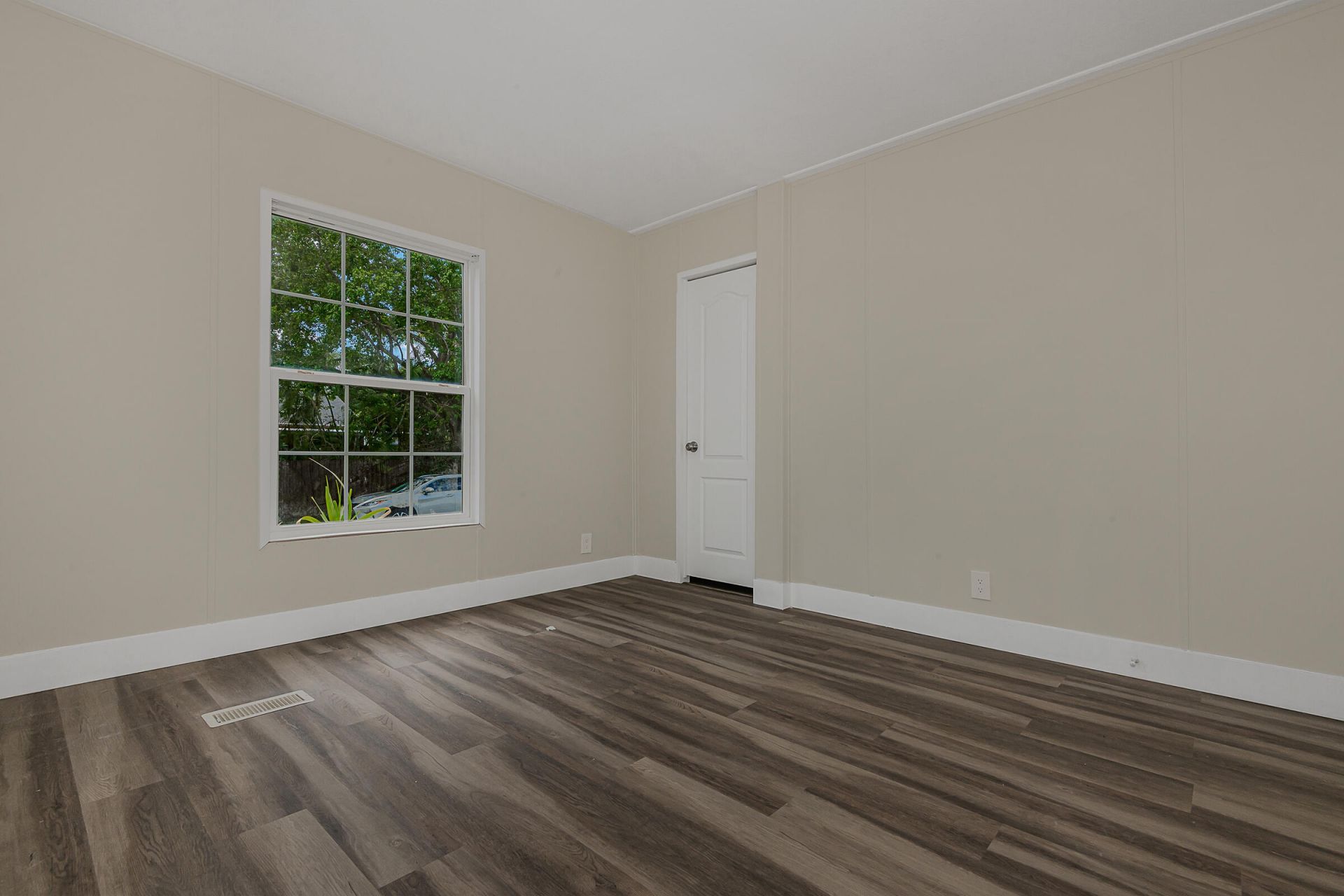 13431 SW 9th Court, Davie, FL 33325 Photo