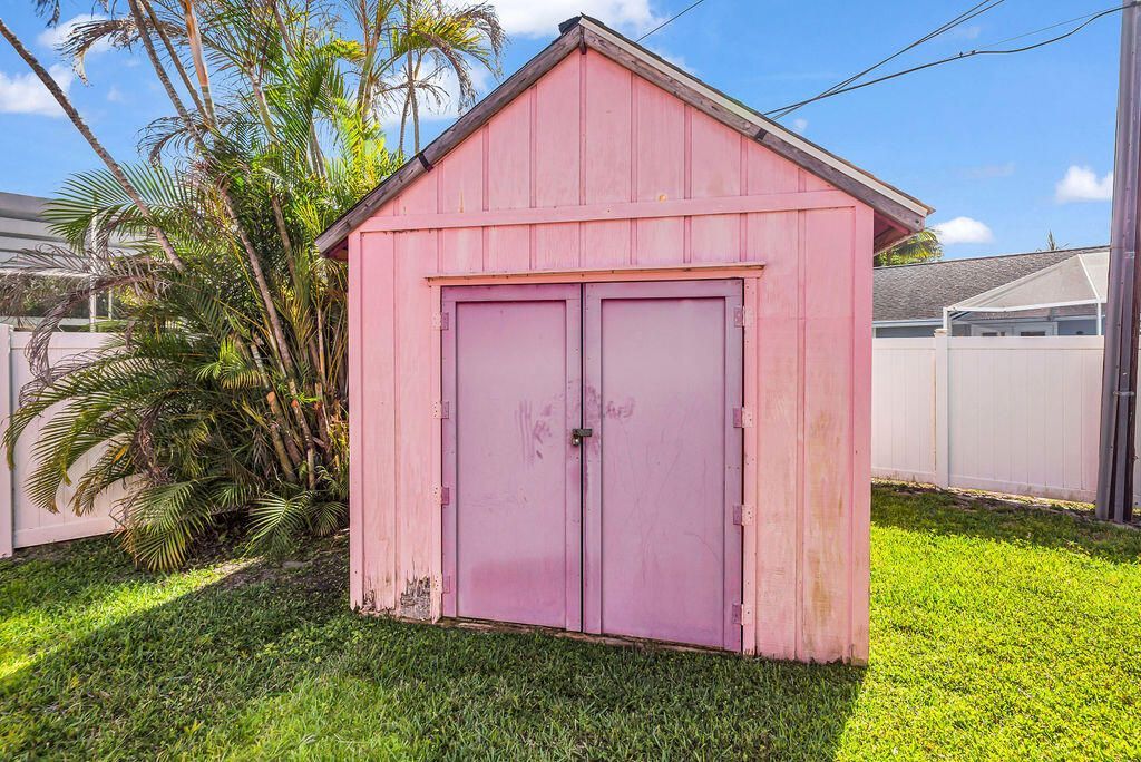 2024 NE 24th Street, Jensen Beach, FL 34957 Photo