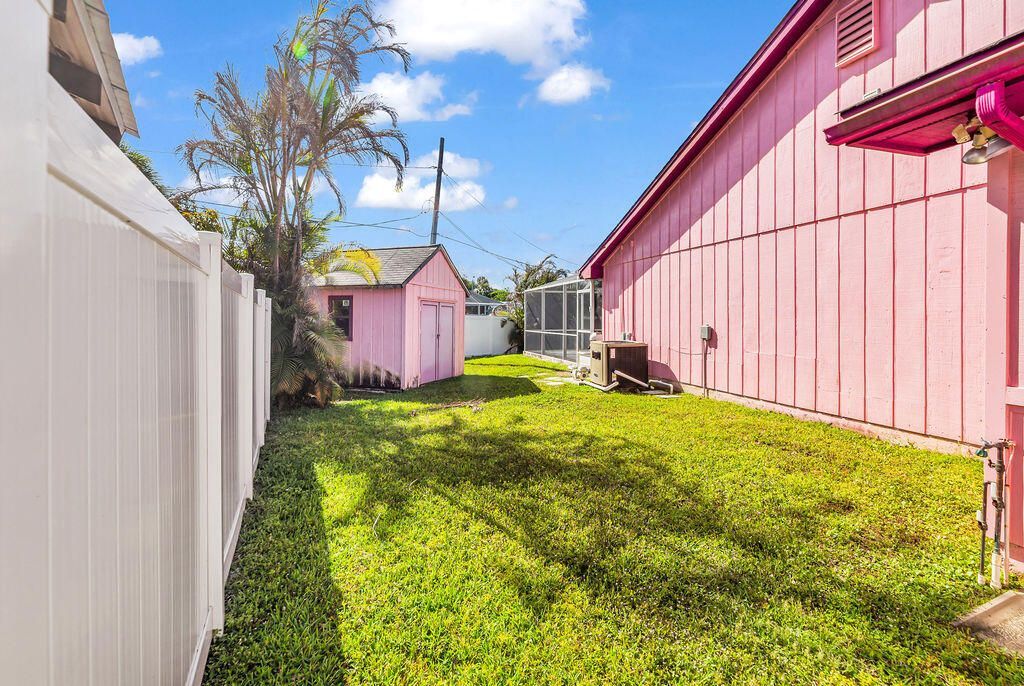 2024 NE 24th Street, Jensen Beach, FL 34957 Photo