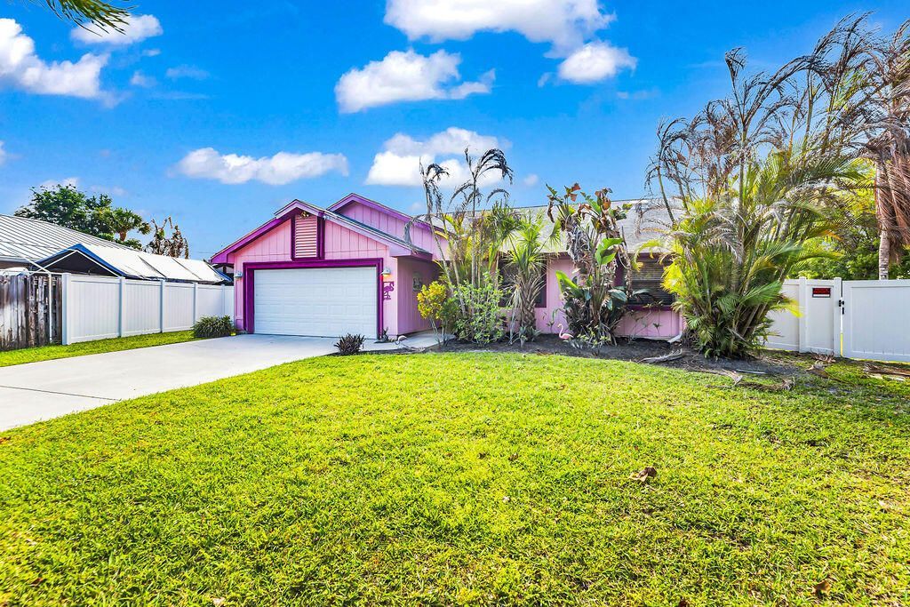 2024 NE 24th Street, Jensen Beach, FL 34957 Photo