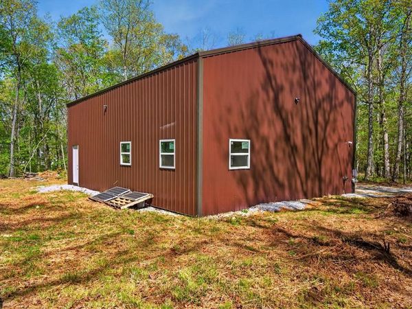 751 Bluff Road, Pikeville, TN 37367