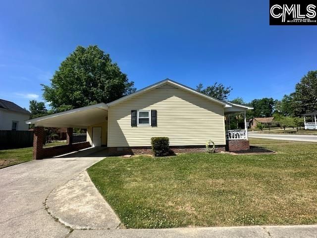 2000 Johnstone Street Photo 10