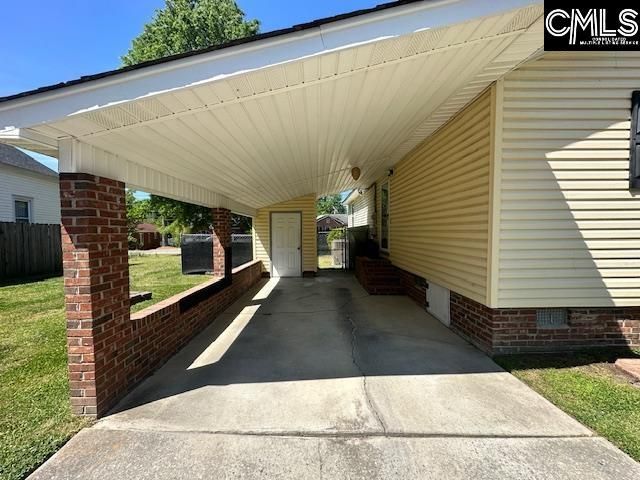 2000 Johnstone Street Photo 12