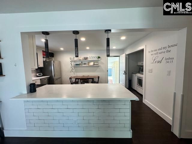 2000 Johnstone Street Photo 20