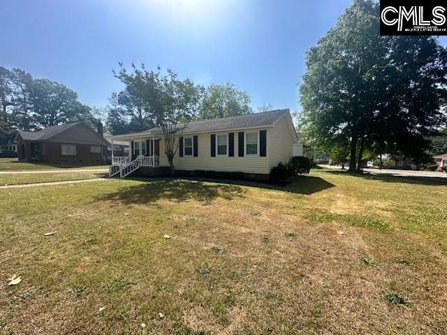 2000 Johnstone Street Photo 4