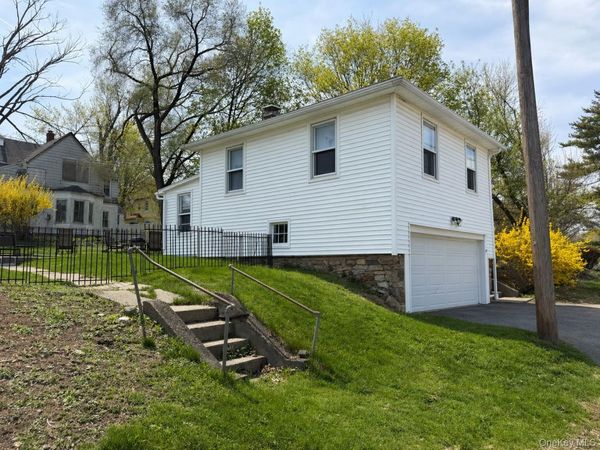 41 McAlpin Avenue , Mahopac, NY 10541