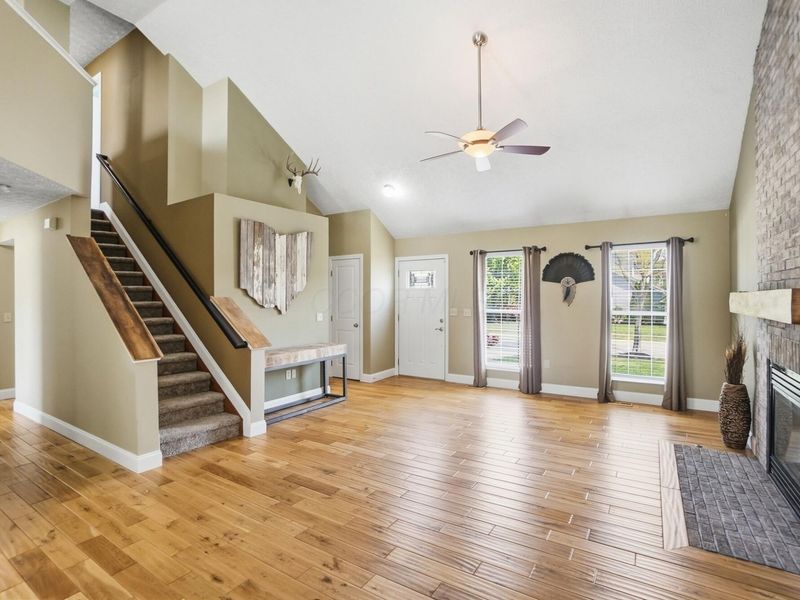 487 Greenhill Drive, Groveport, OH 43125 Photo 5
