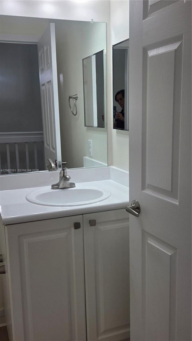 5440 NW 107th Ave , Unit 211, Doral, FL 33178 Photo